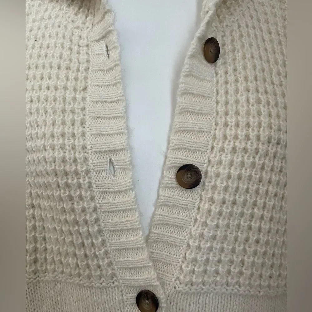 Mossimo Supply Co Knit Hooded Cardigan. - Picture 3 of 9